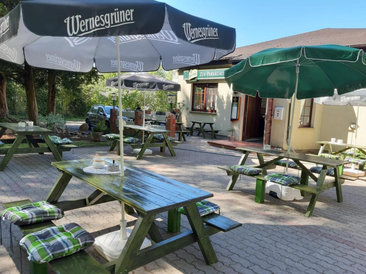 Neetzow Ferienwohnung "Am Schlosspark" מראה חיצוני תמונה